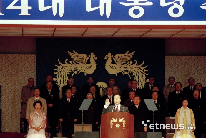 [과학기술이 미래다] 〈176〉YS “미래 준비하는 과기 교육해야”…문민정부 힘찬 출발