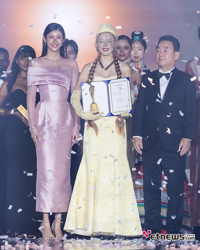 [ET포토] Adelina Zaria, 아시아모델페스티벌 페이스 오브 아시아 그랜드 위너