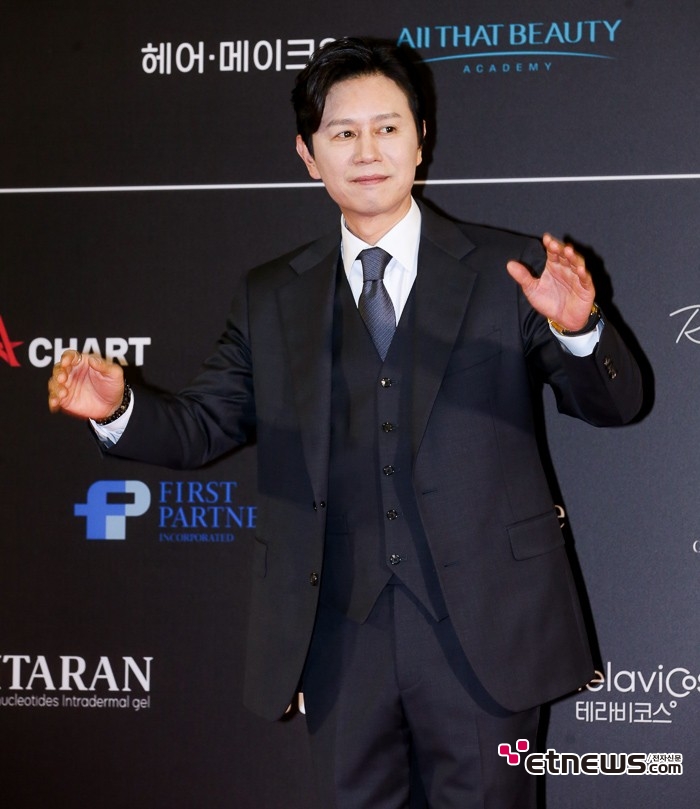 [ET포토] 김민종, '근사한 수트핏'