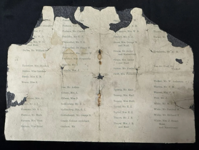 '타이타닉의 기억이 되살아나다'…1등석 명단 유품, 1억4000만원대 경매 예상