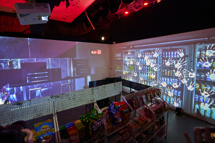 웹툰 IP, 체험형 팝업으로 오프라인 시장 키운다 - 뉴스 썸네일 이미지