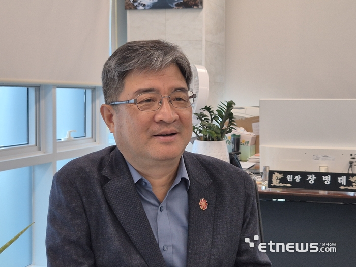 [울산 선박통합데이터센터 국제화] “해양 ADX 선도 인프라 만들겠다”...장병태 울산정보산업진흥원장