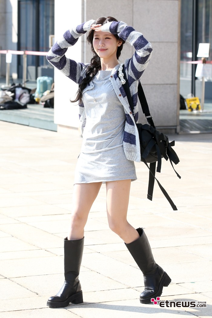 [ET포토] 아이들 미연, '초미니가 어울리는 슬림 몸매'