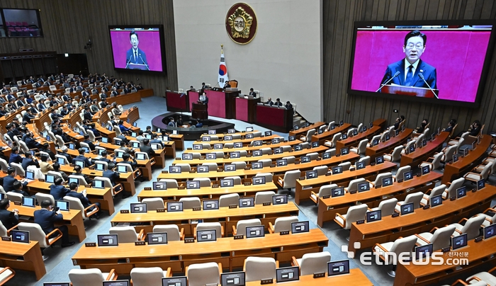 [포토] 국민의힘, 李 대통령 시정연설 보이콧