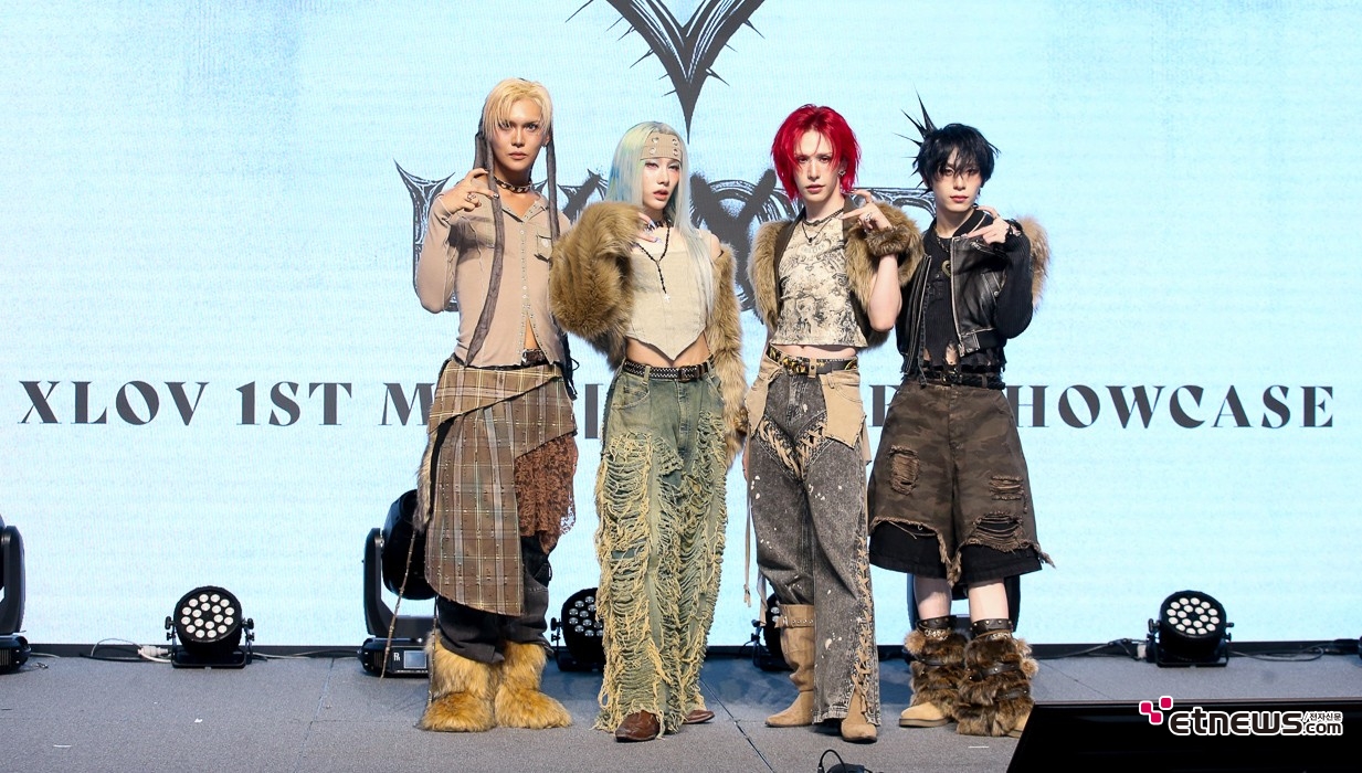 [ET포토] 엑스러브, '젠더리스 아이돌'