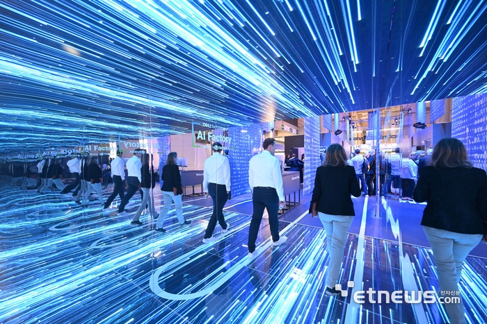 [포토] 영화 속 장면같은 델의 AI 팩토리