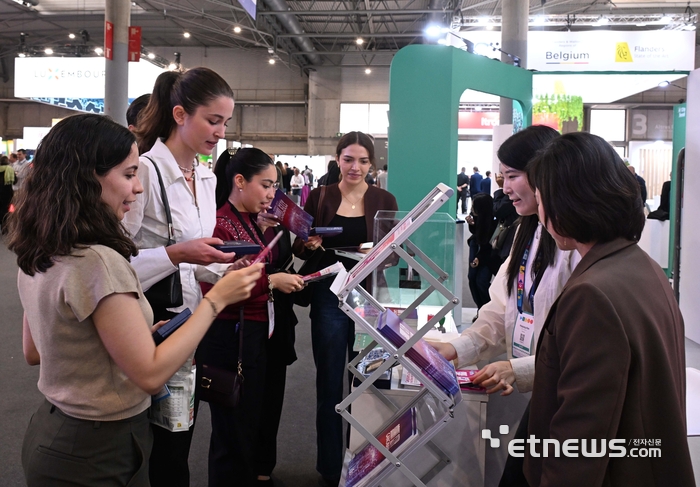 [포토] 서울관 강남구 부스