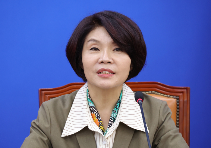 與 “대미투자특별법 제정 먼저”…野 “현금 내고 조건부 어음 받아”