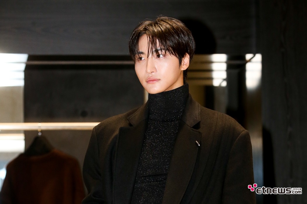 [ET포토] 에이티즈 성화, '반짝이는 존재'