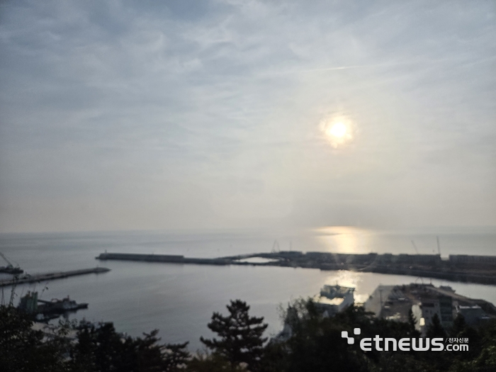 [르포] 배로 7시간, 하늘길은 1시간…완공 2년 앞둔 울릉공항 현장