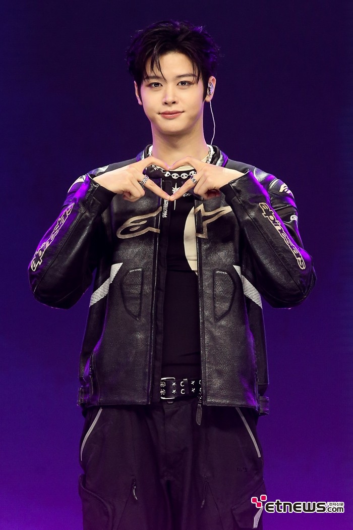 [ET포토] 클로즈 유어 아이즈 마징시안, '아련함이 보이는 눈빛'