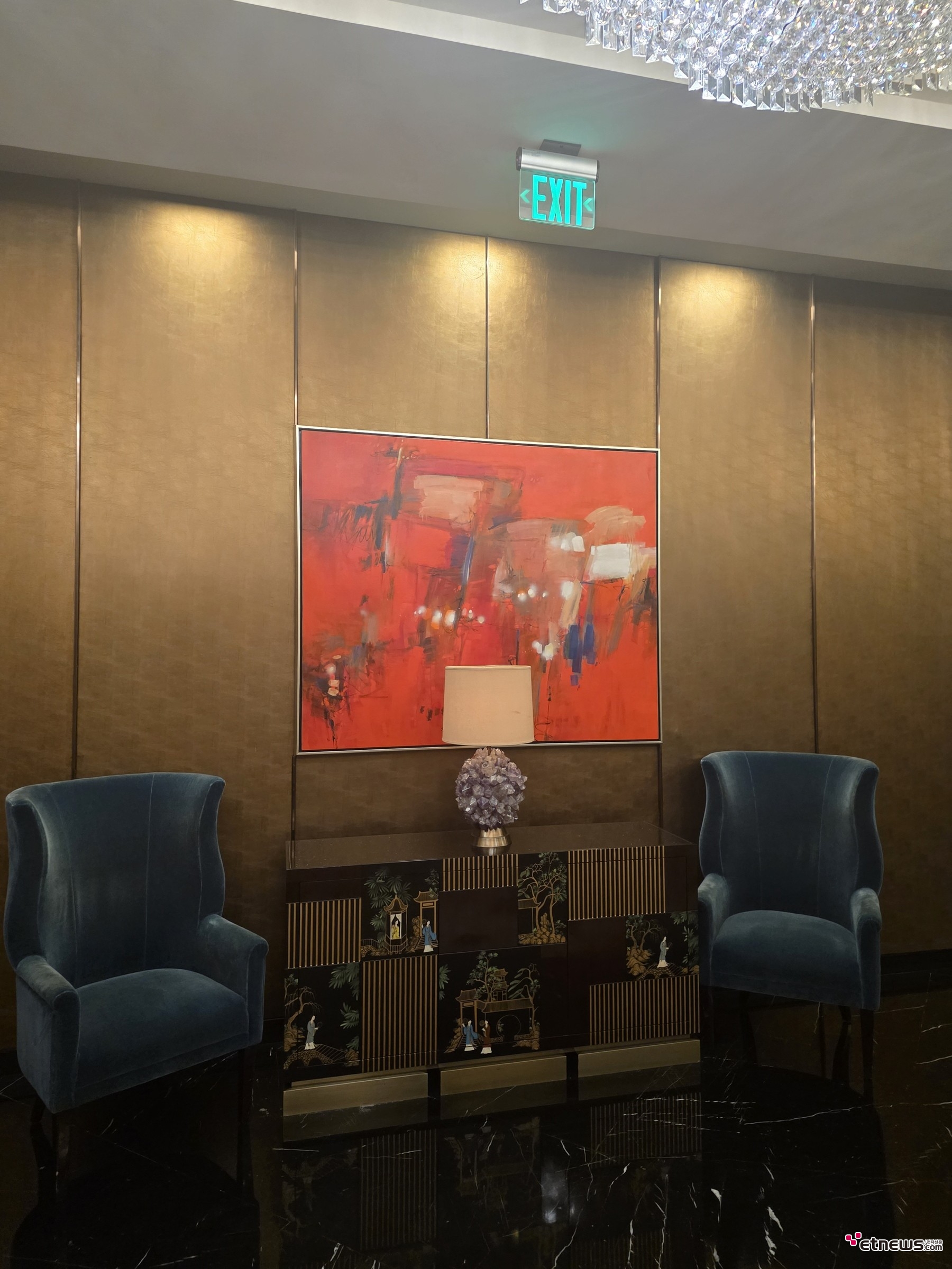 사진= 솔레어 리조트 객실 전시작품/ 박병창 기자(마닐라)