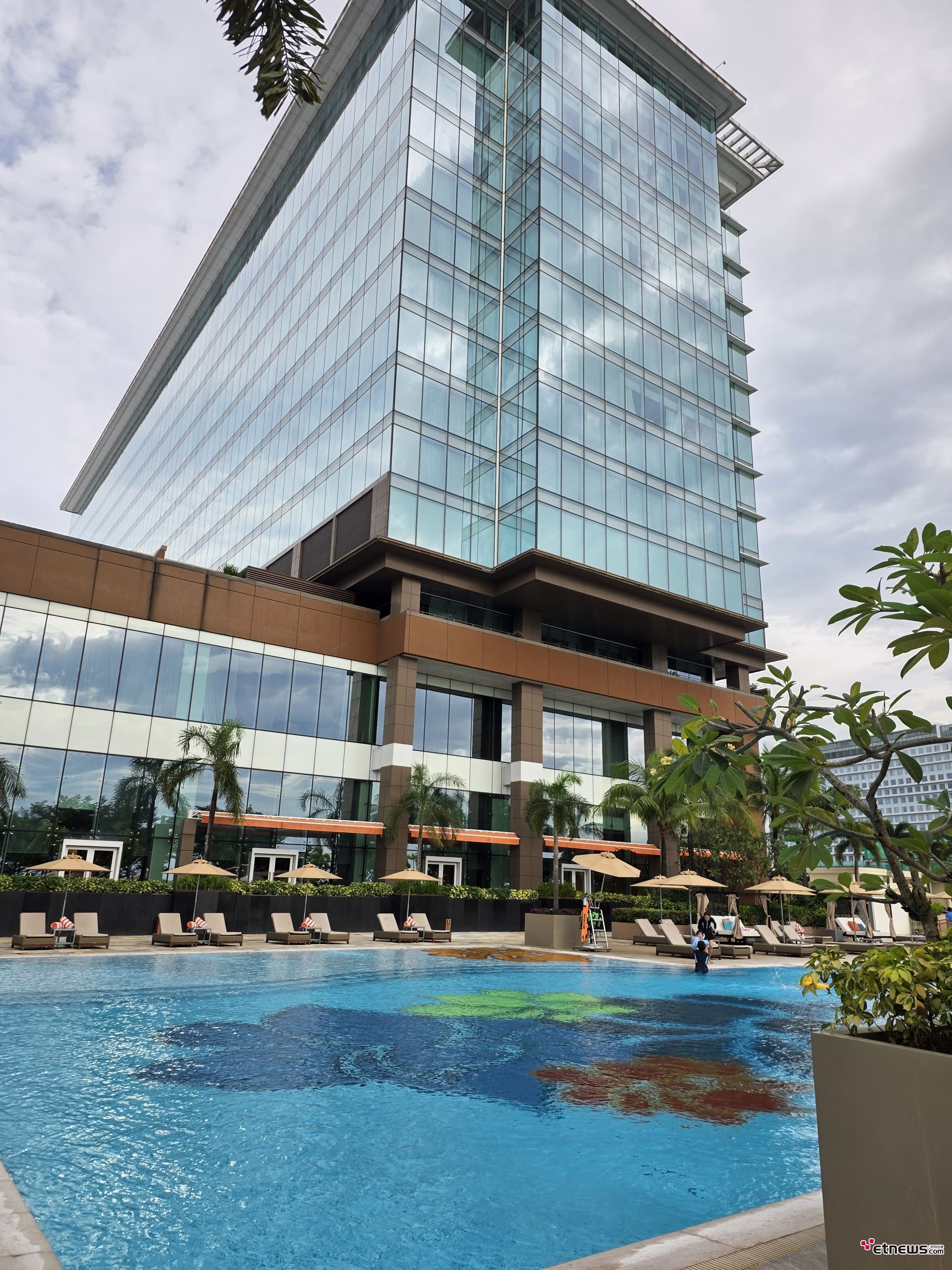 사진= 솔레어리조트 야외 수영장/ 박병창 기자(마닐라)