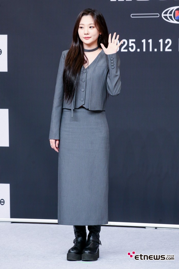 [ET포토] 볼빨간사춘기 안지영, '그레이 패션으로 우아하게'