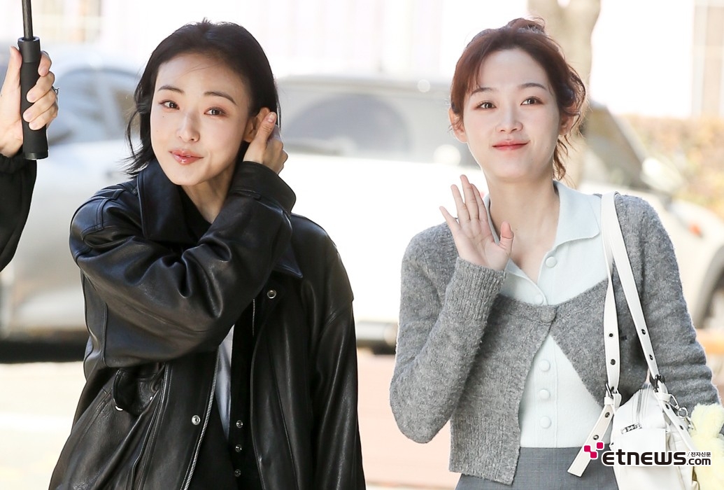 [ET포토] 전소니-이유미, '청량한 모습으로'