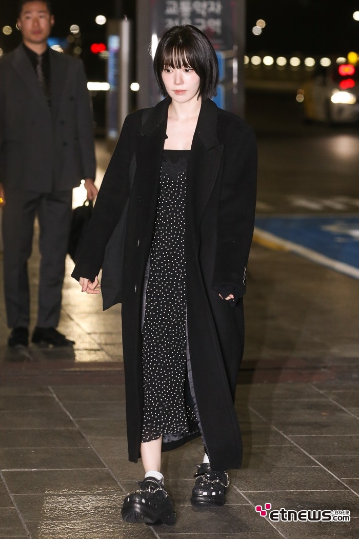 [ET포토] 르세라핌 사쿠라, '차분한 블랙 패션'