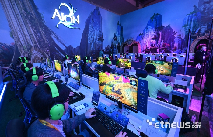 [포토] '아이온2 삼매경'