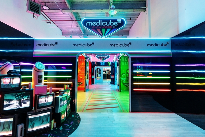 에이피알, 뉴욕 팝업스토어·타임스퀘어 광고로 미국 공략 강화