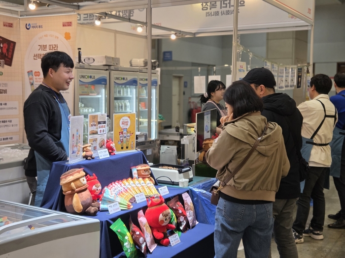 전북테크노파크는 13일 '시군구 연고산업육성사업' 일환으로 추진중인 순창 농생명식품산업 생태계 구축사업 참여기업들이 '메가쇼2025 시즌2'에 참가했다.