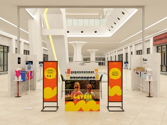 롯데온은 자사 육성 브랜드 3개사와 오프라인 쇼룸 행사를 진행한다.