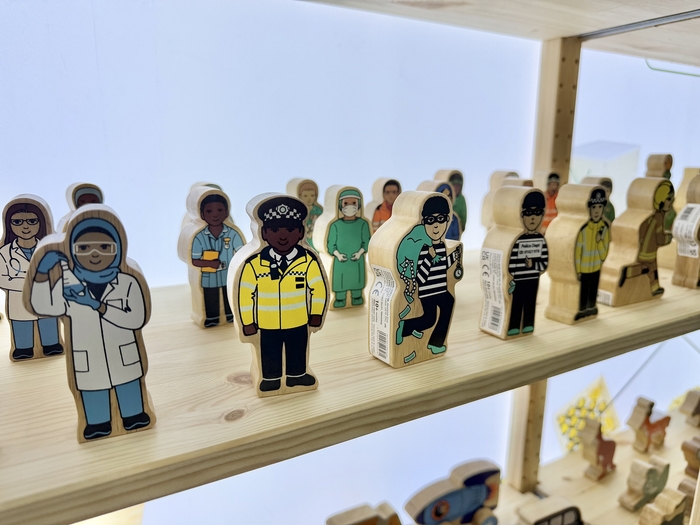 [유교전-베이비페어] 씽크플레이, 코엑스 유교전서 고급 원목 소재로 수작업한 인형 및 블록 선봬