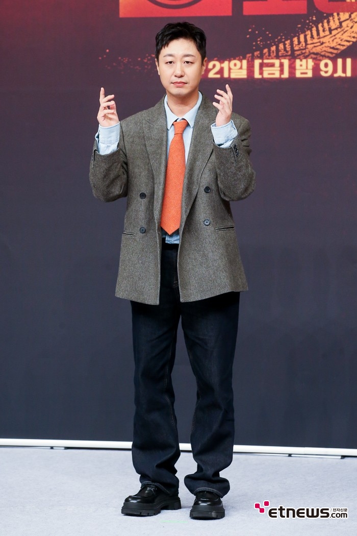 [ET포토] 배유람, '잠시만~'