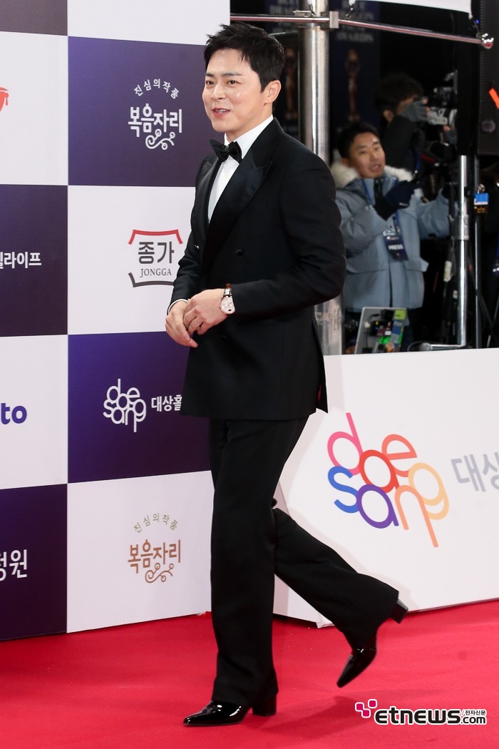 [ET포토] 조정석, '여유와 낭만'