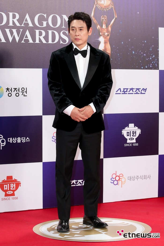 [ET포토] 설경구, '클래식한 턱시도'