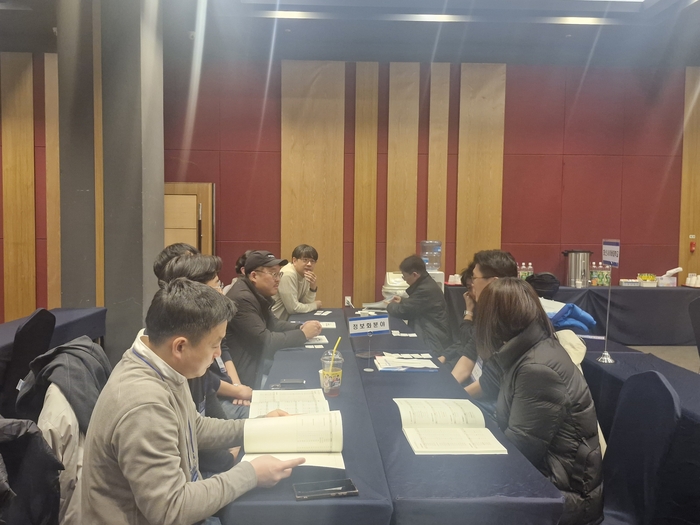 [에듀플러스][2025년 사이버대 교직원 실무연수]“AI 허용 범위·외국인 콘텐츠·시험관리…사이버대 공통 이슈 집중 논의”