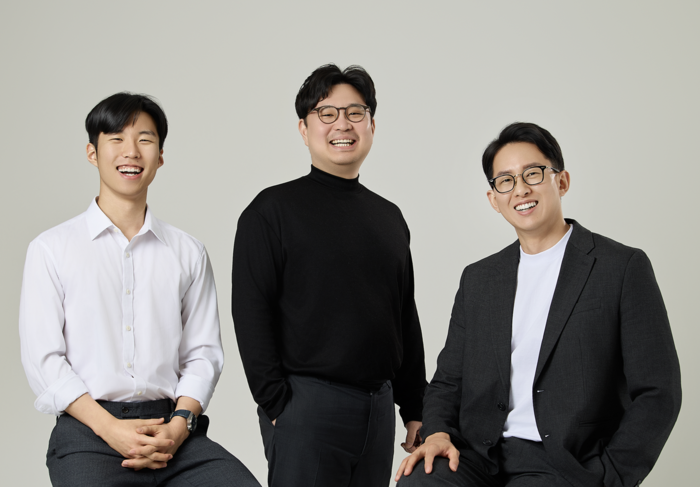 (왼쪽부터)맥킨리라이스 이장훈 CTO, 김정우 대표, 석승현 부대표.