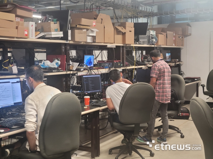 미국 샌디에이고 퀄컴 본사에 위치한 테스트랩.