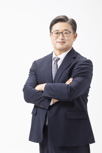 [에듀플러스]윤성우 한국외대 총장 후보, “'AI+다국어·지역학' 융합 모델로 경쟁력 강화…약대 신설도 속도”