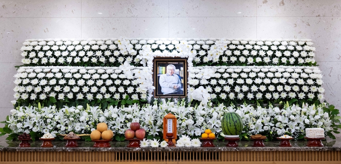 정부, 故 이순재 배우에 금관문화훈장 추서