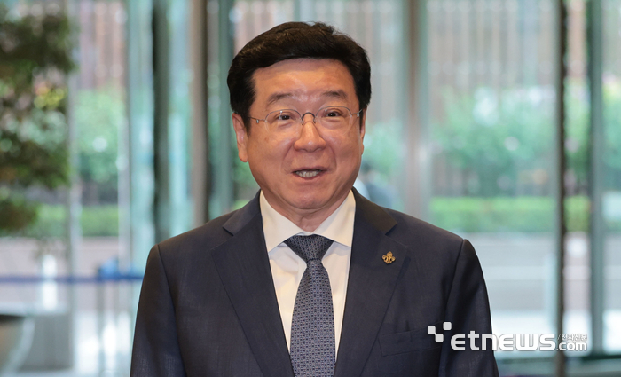 이찬희 삼성 준법감시위원장 취재진 답변 장면