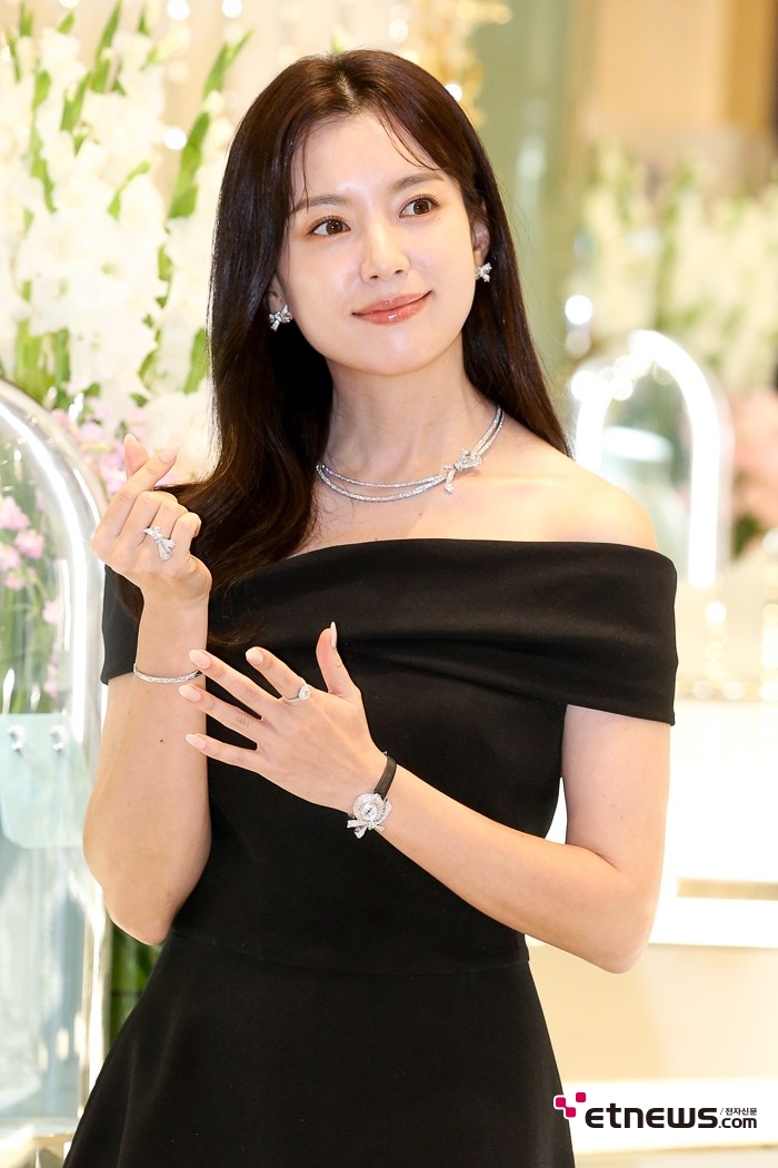 [ET포토] 한효주, '스윗 하트'