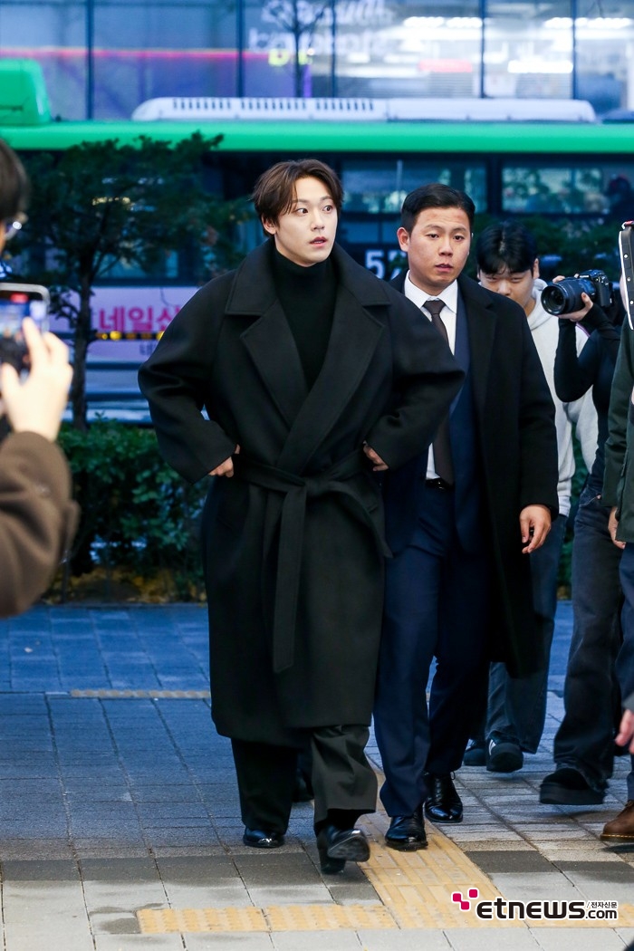 [ET포토] 홍대 거리에 뜬 이도헌