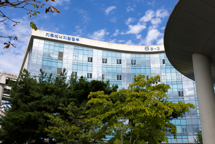 12차 전기본 착수···신규 대형원전 2기·SMR 1기, 운명 결정