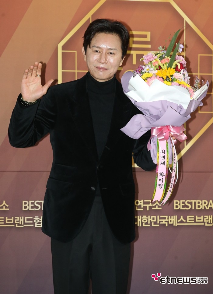 [ET포토] 김민종, '넉넉한 여유'