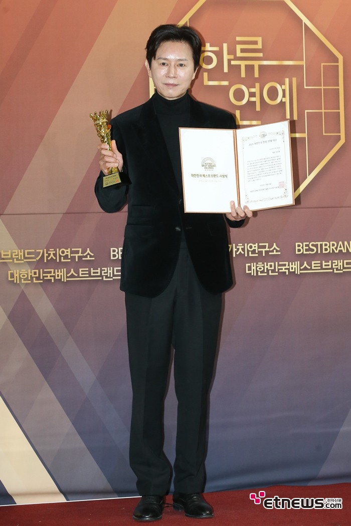 [ET포토] 김민종, '아시아스타대상 수상'