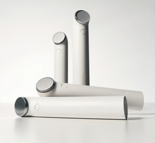 앳홈 '톰 더 글로우 시그니처'