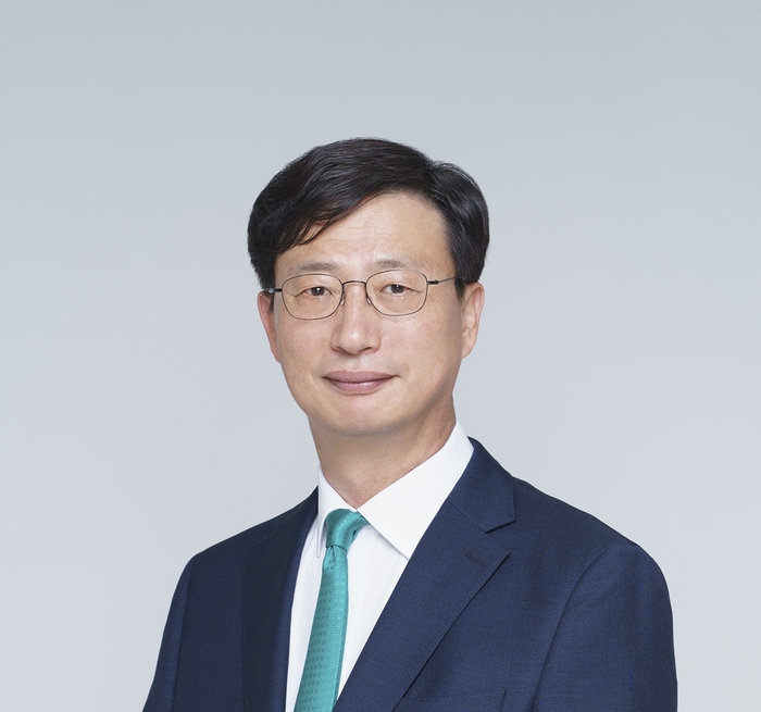 한국건설기계산업협회 제16대 회장으로 취임한 문재영 HD건설기계 사장. HD현대사이트솔루션