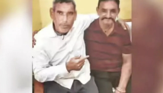 교통사고로 머리를 크게 다쳐 기억을 잃은 인도 남성 리키(오른쪽)가 수십 년 뒤 또다시 머리를 다치면서 기억을 되찾아 45년 만에 가족과 재회한 사연이 전해졌다.〈사진=NDTV 캡처〉