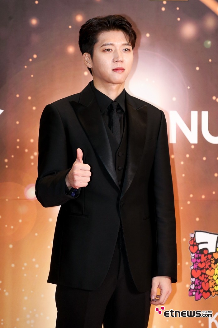 [ET포토] 남우현, '상남자 분위기'