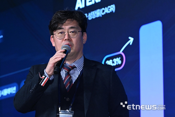 [더존비즈온 원 AI 프리뷰 2026]전충재 상무, “'자율형 ERP' 시대 개막…'옴니이솔'이 해법”