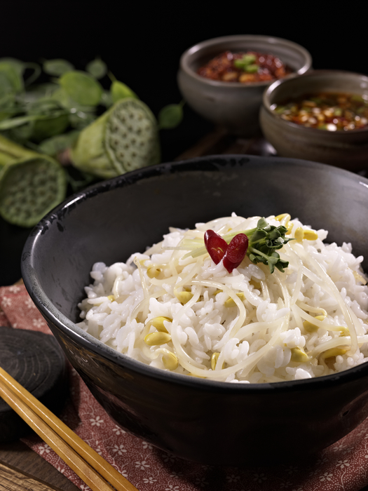 세계 최악의 음식 100선에 오른 콩나물밥. 사진=게티이미지