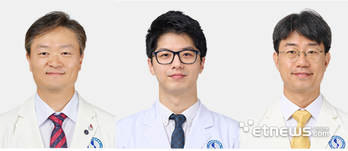 (왼쪽부터)아주대 박영욱·서영욱 정형외과 교수와 조한범 마취통증의학과 교수.