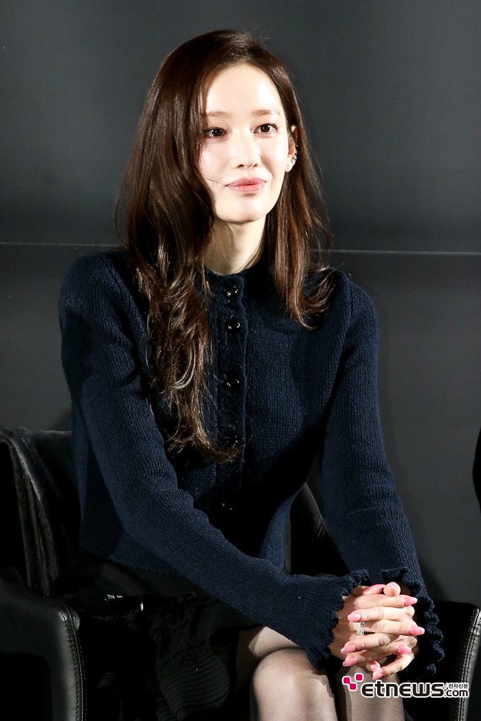 [ET포토] 전종서, '오늘은 다른 매력'