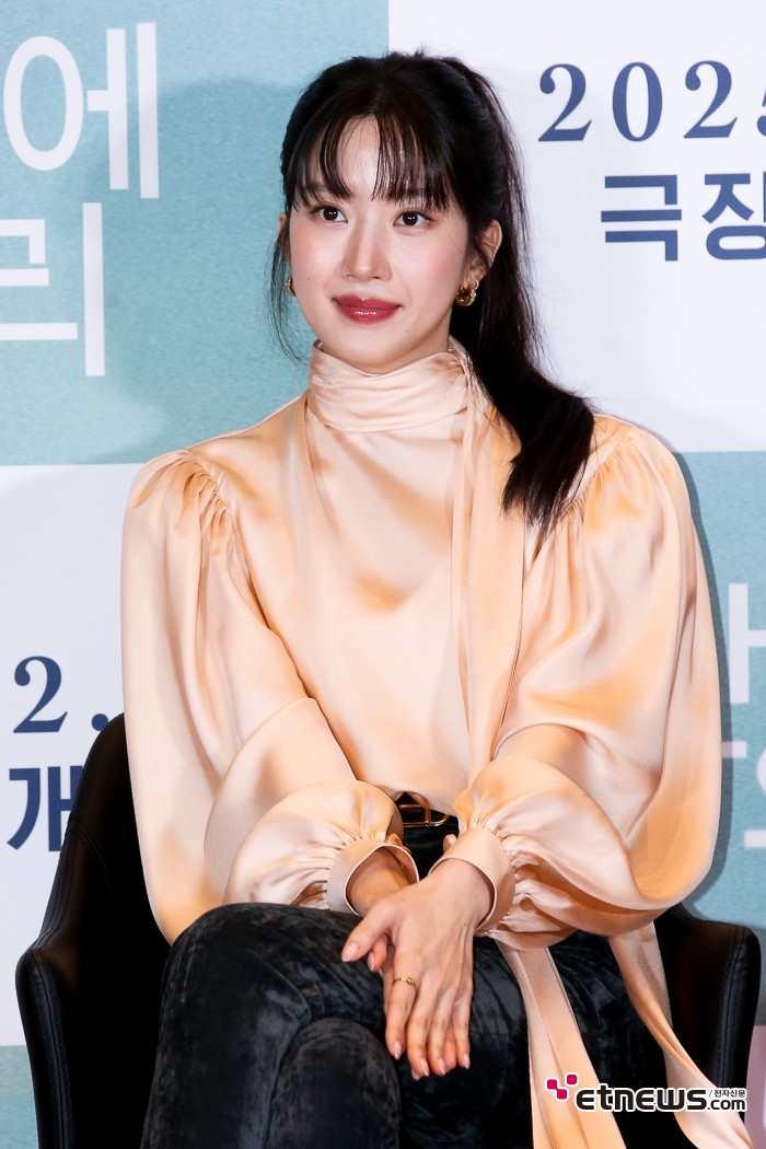 [ET포토] 문가영, '밤에는 또 다른 모습'