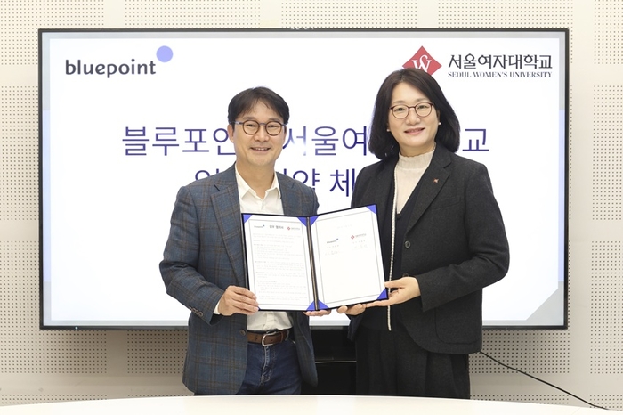 서울여자대학교는 지난 16일 블루포인트와 AI 혁신 및 스타트업 생태계 활성화를 위한 전략적 산학협력 업무협약(MOU)을 체결했다.(사진=서울여대)