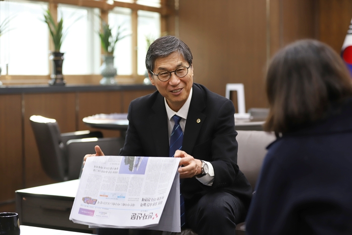 이윤재 숭실대 총장은 “AI를 사회와 산업 현장에서 윤리적으로 활용할 수 있는 인재를 양성하겠다”면서 “리 중심 AI 교육은 향후 재직자·직장인 대상 과정으로도 확장할 것”이라고 밝혔다. (사진=숭실대)